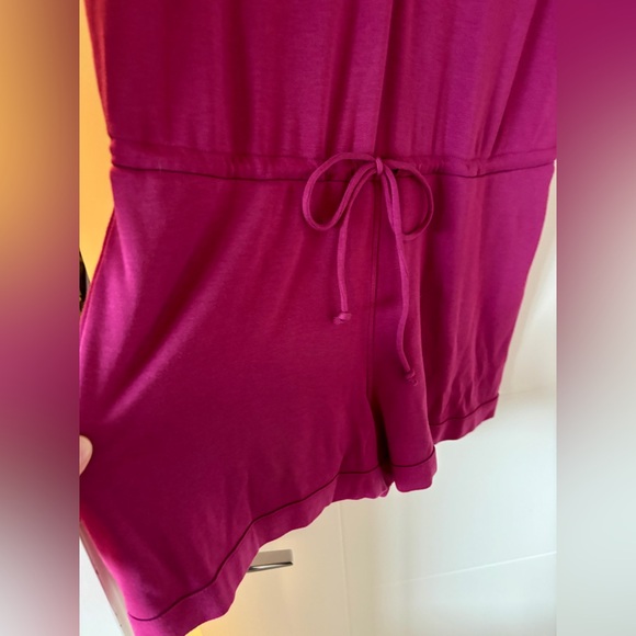 Kit and Ace Good Feels Romper, size M - Picture 4 of 6